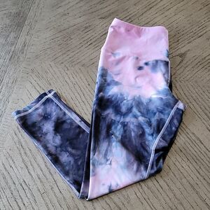 Vogo size M tie dye legging 💖🤍